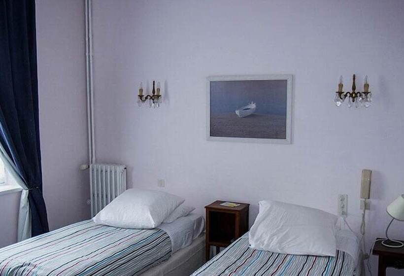 غرفة كلاسيكية, De La Poste