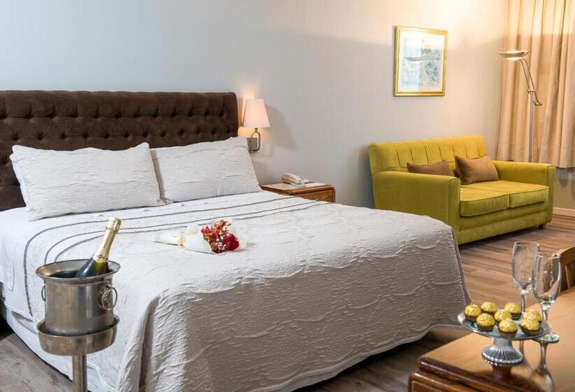 Superior Værelse, Diego De Almagro Concepcion