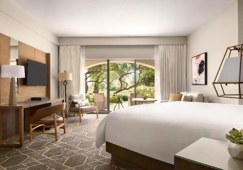 キングサイズベッドのスタンダードルーム, Fairmont Scottsdale Princess
