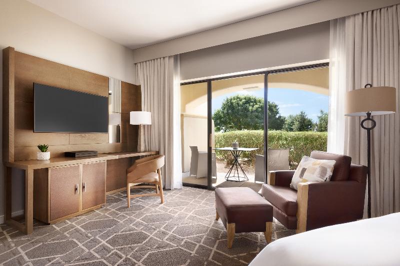 キングサイズベッドのスタンダードルーム, Fairmont Scottsdale Princess