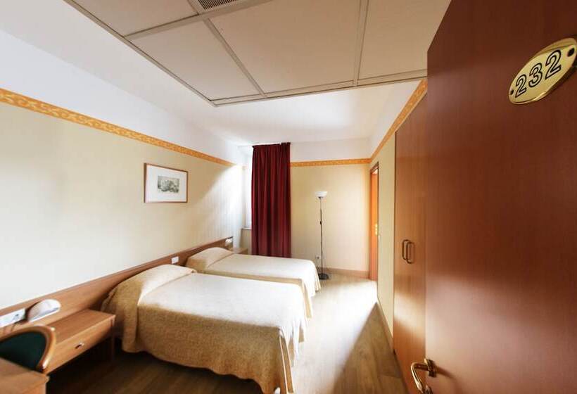 اتاق استاندارد, Fortuna