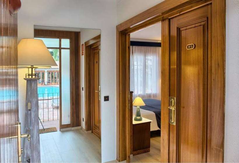 بنگله خانوادگی, Garbi