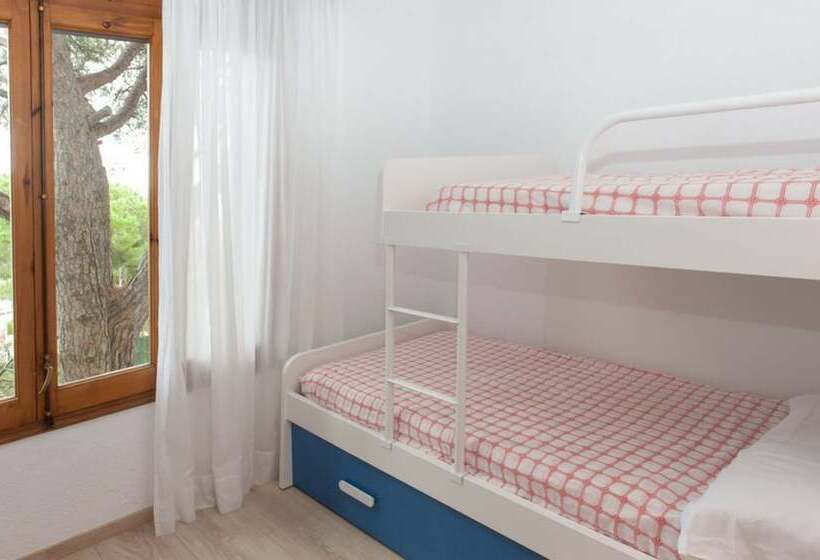 بنگله خانوادگی, Garbi