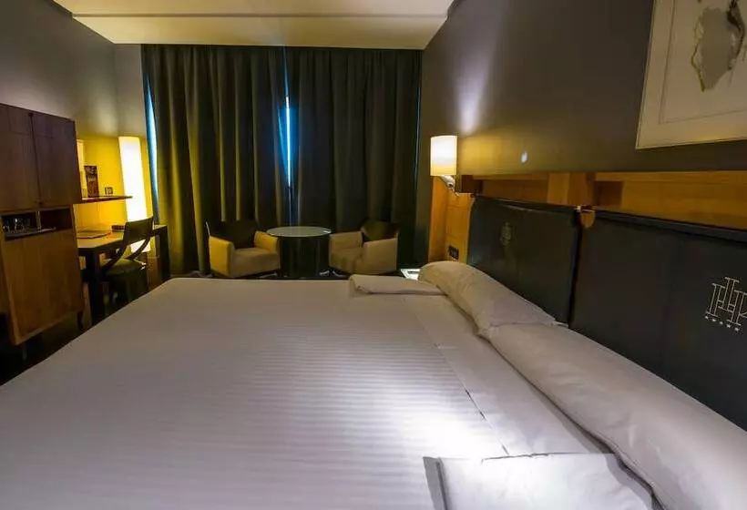اتاق سوپریور, Gran Hotel Lakua