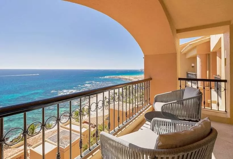 سوییت خانوادگی, Grand Fiesta Americana Los Cabos All Inclusive Golf & Spa