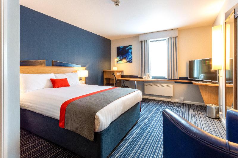장애인을 위한 스탠다드 룸, Holiday Inn Express Perth, An Ihg