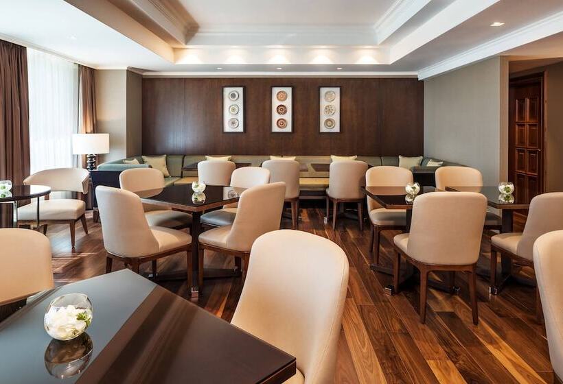 سوئیت خانواده 2 خوابه, Jw Marriott Bucharest Grand