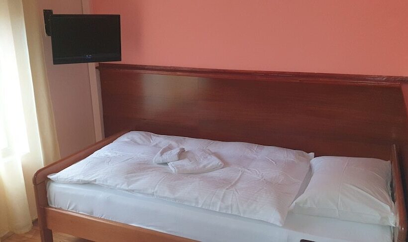 اتاق استاندارد یک نفره, Kapistec Skopje