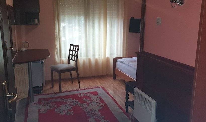 اتاق استاندارد یک نفره, Kapistec Skopje