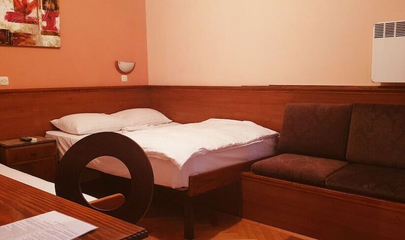 اتاق استاندارد, Kapistec Skopje