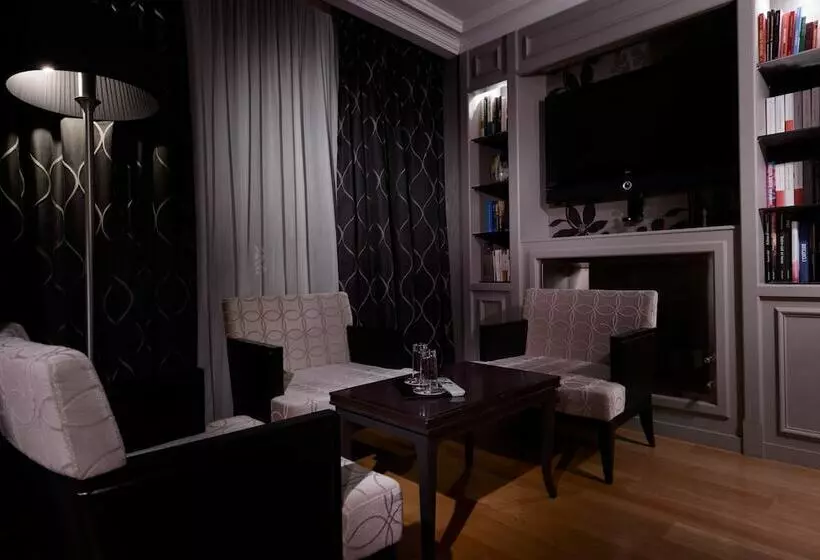 سوییت جونیور, Le Mathurin Hotel & Spa