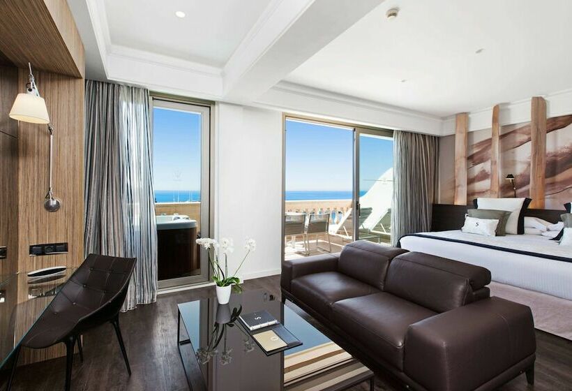 オーシャンビュージュニアスイート, Pure Salt Port Adriano  Adults Only