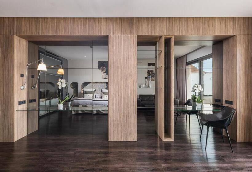 オーシャンビュージュニアスイート, Pure Salt Port Adriano  Adults Only