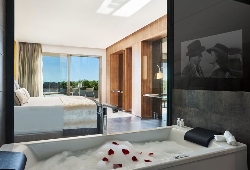 סוויטת ג'וניור נוף לים, Pure Salt Port Adriano Adults Only