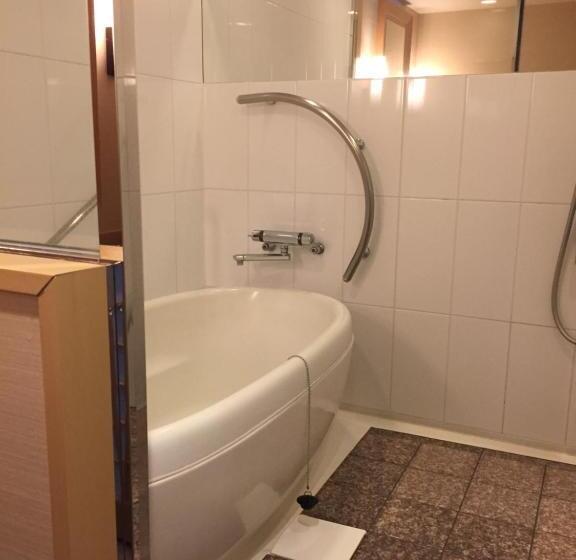 سوییت اجرایی, Rihga Royal Hotel Kyoto