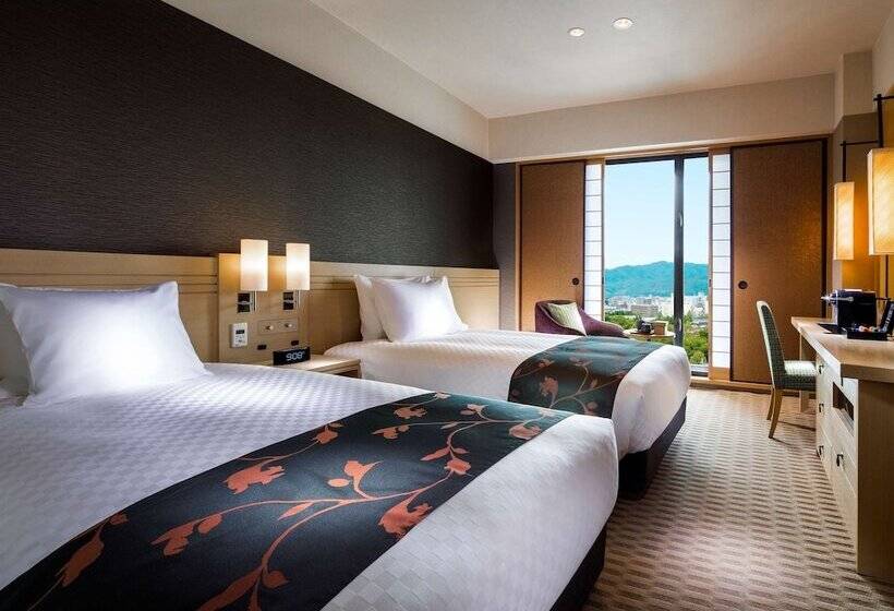 اتاق اجرایی, Rihga Royal Hotel Kyoto