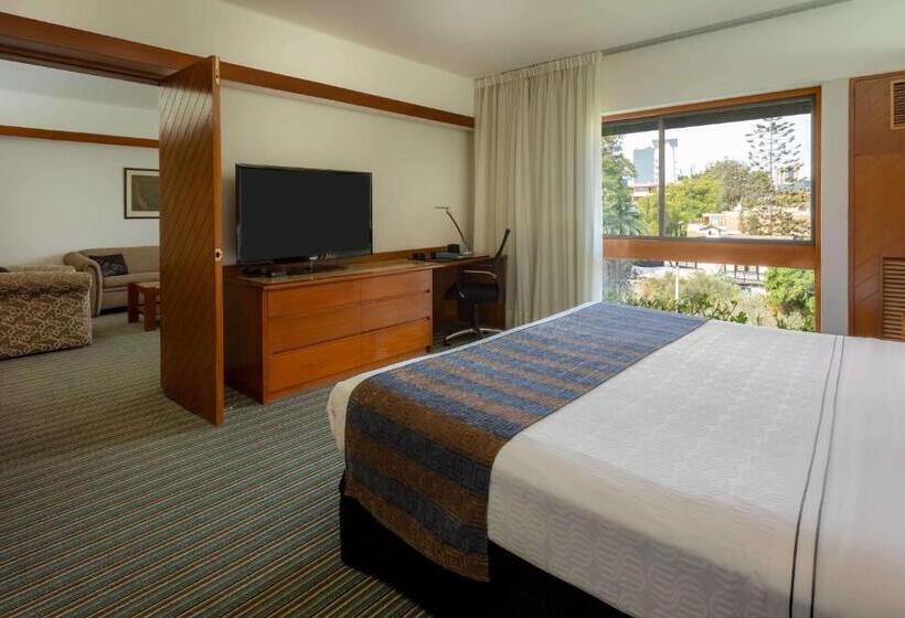 Президентский Люкс, Sonesta Hotel El Olivar