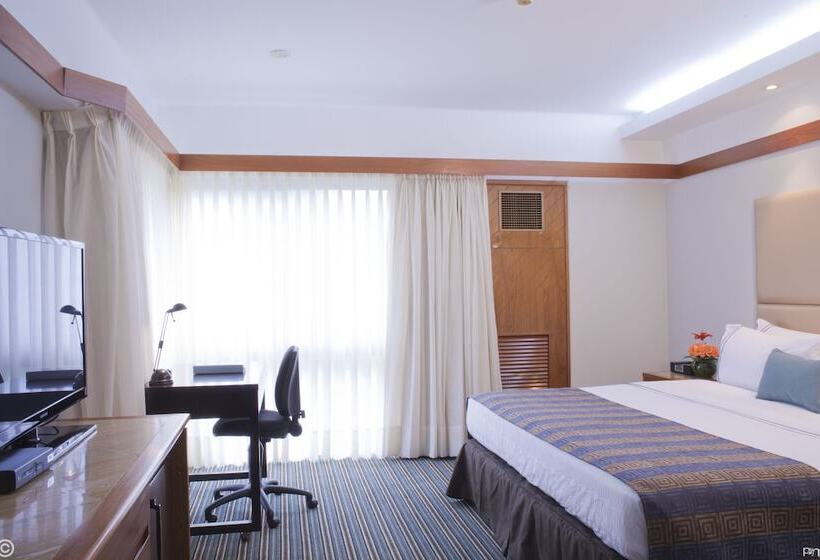 Номер Executive, Sonesta Hotel El Olivar