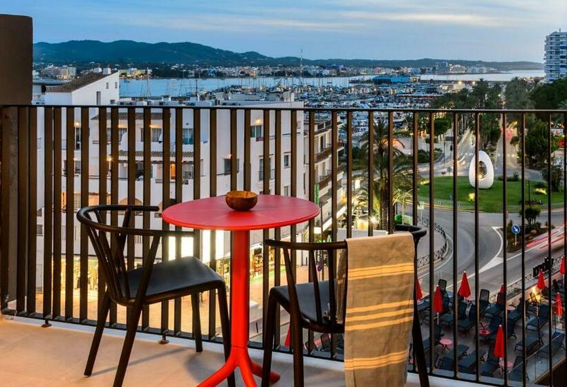 オーシャンビュースタンダードルーム, Vibra District - Adults Only