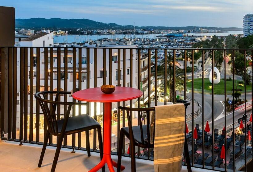 オーシャンビュースタンダードルーム, Vibra District - Adults Only