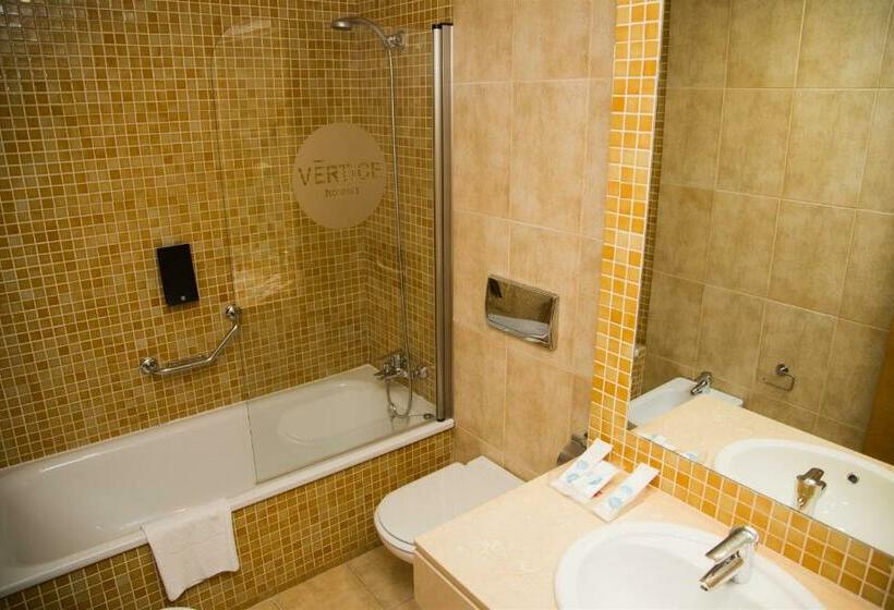 اتاق خانوادگی, Vertice Sevilla