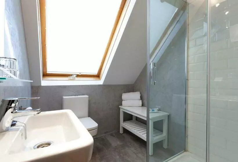 Standard Yhden Hengen Huone, Vertice Sevilla