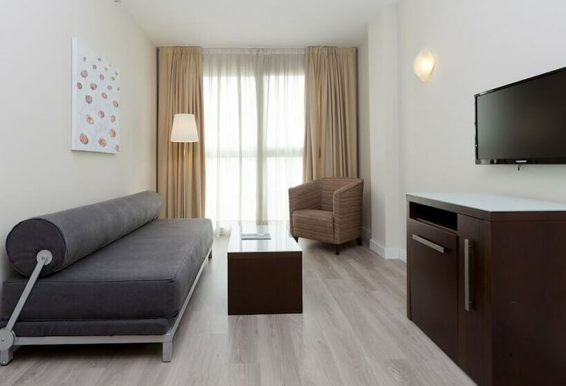 سوییت جونیور, Vertice Sevilla