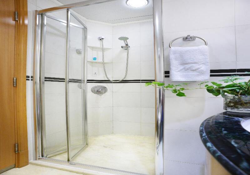 اتاق استاندارد, Metropark Hotel Causeway Bay Hk