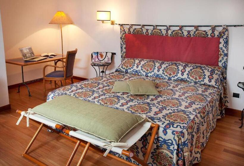 جناح مزود بتراس, Villa Undulna  Terme Della Versilia