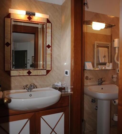 جناح عائلي, Villa Undulna  Terme Della Versilia