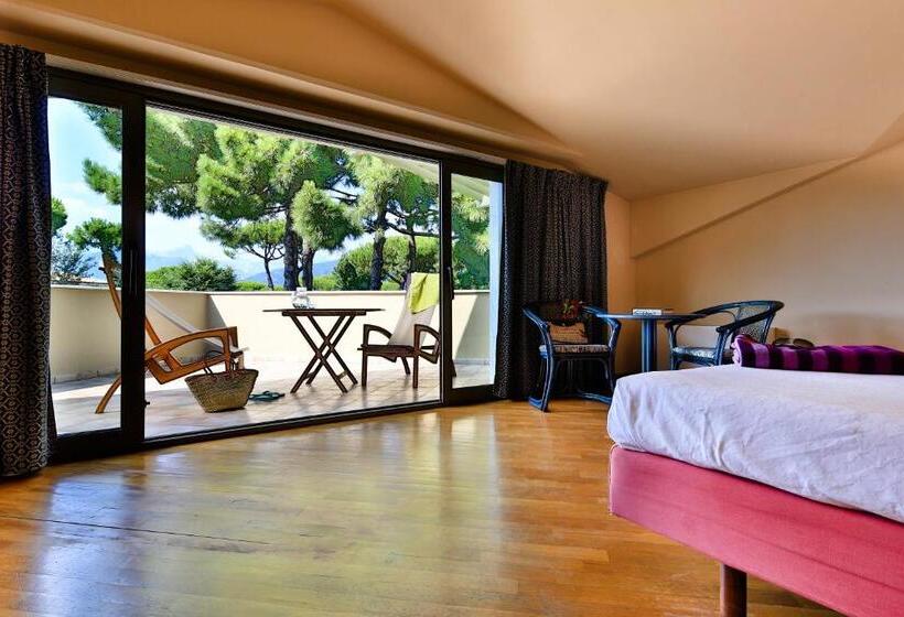 غرفة قياسية مزوَّدة بتراس, Villa Undulna  Terme Della Versilia