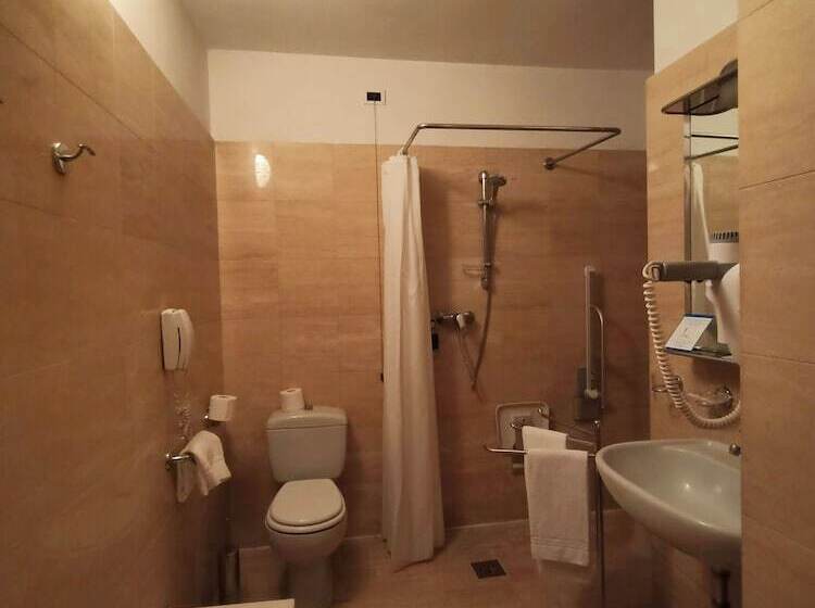 غرفة قياسية مزوَّدة بتراس, Villa Undulna  Terme Della Versilia