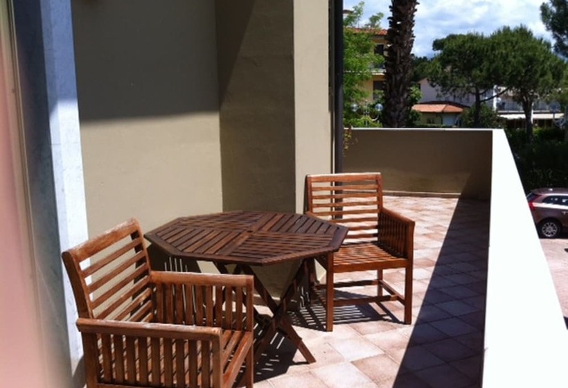 غرفة قياسية مزوَّدة بتراس, Villa Undulna  Terme Della Versilia