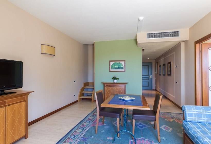 إستوديو قياسى, Villa Undulna  Terme Della Versilia