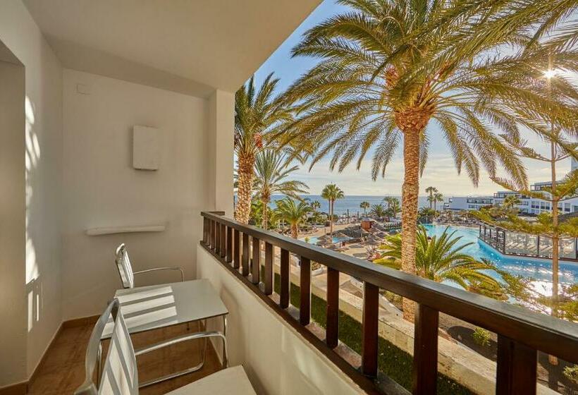 חדר סטנדרט נוף לבריכה, Secrets Lanzarote Resort & Spa   Adults Only