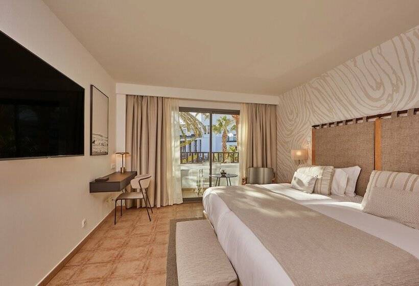 标准间带游泳池, Secrets Lanzarote Resort & Spa   Adults Only