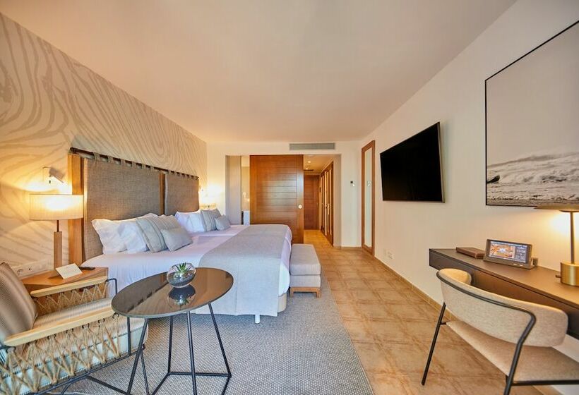 标准间带阳台, Secrets Lanzarote Resort & Spa   Adults Only