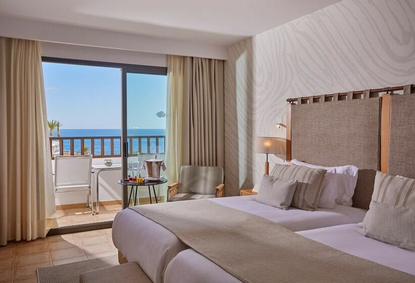 חדר סטנדרט נוף לים עם מרפסת, Secrets Lanzarote Resort & Spa   Adults Only
