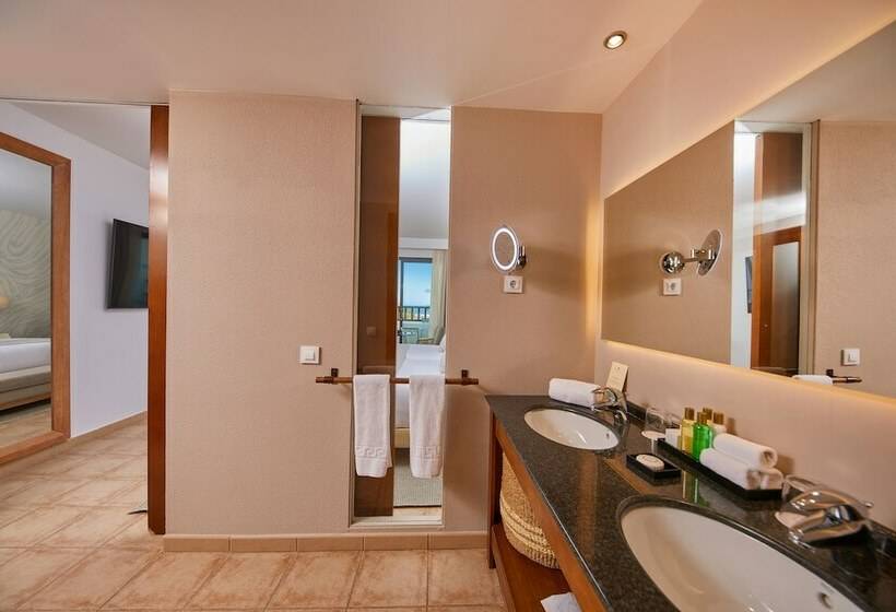 海景标准间带阳台, Secrets Lanzarote Resort & Spa   Adults Only