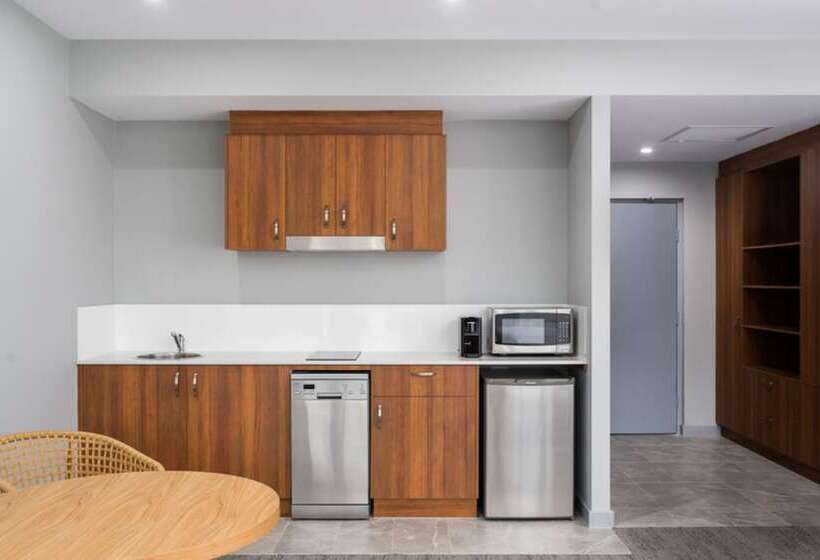 带双人床的标准工作室, Abode Malua Bay