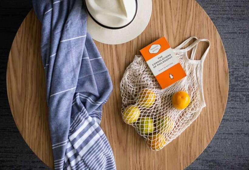 标准工作室, Abode Malua Bay