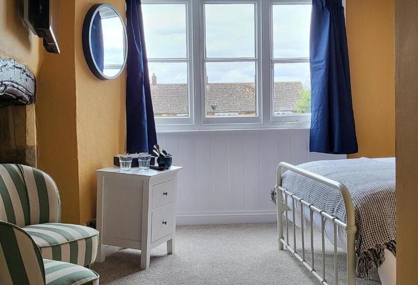 غرفة سوبيريور سرير كينج, Unicorn Inn