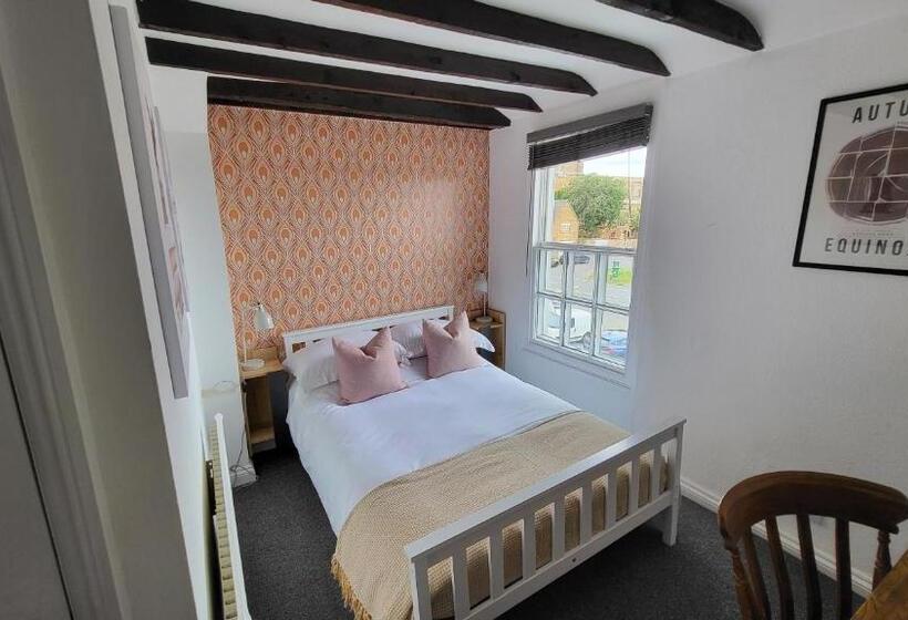 غرفة قياسية, Unicorn Inn