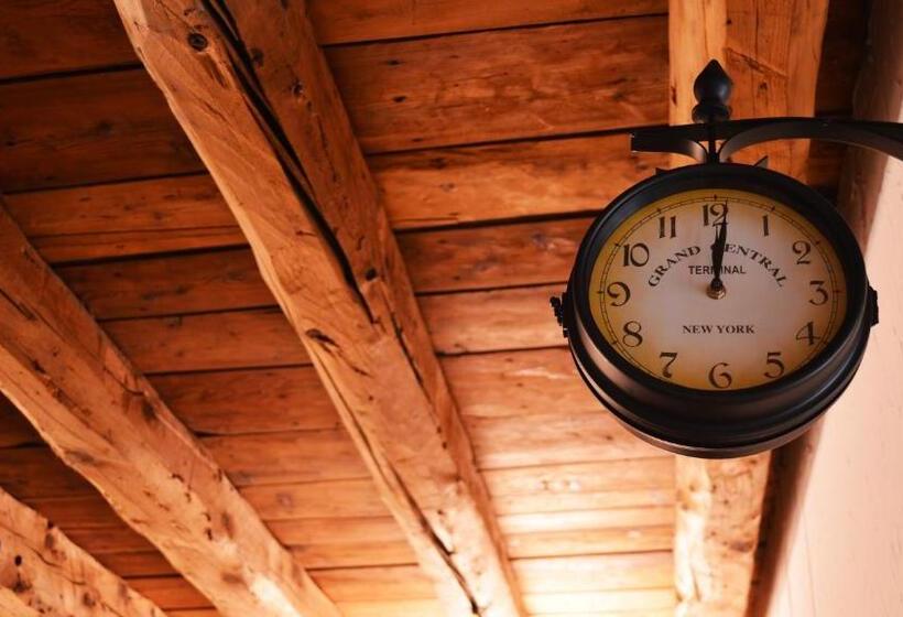 شقة غرفتين, B&b Elizabeth