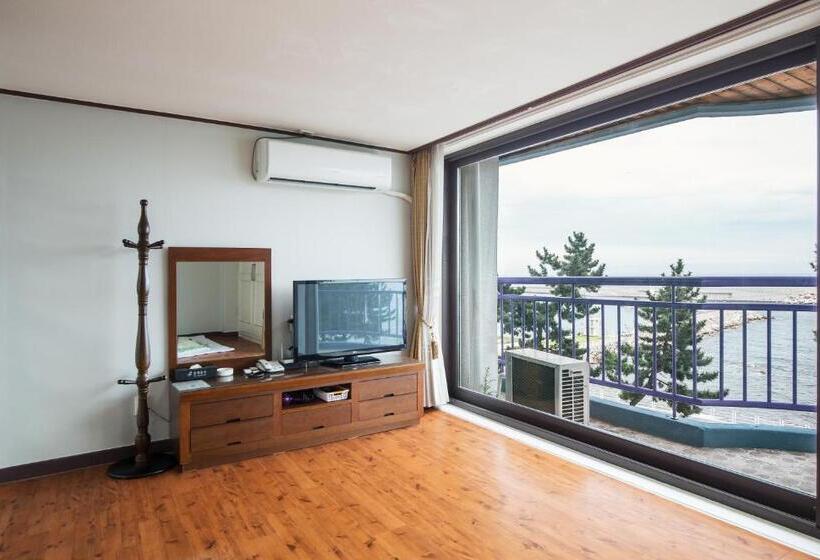 オーシャンビュースタンダードルーム, Benikea Hotel Mountain & Ocean Sokcho