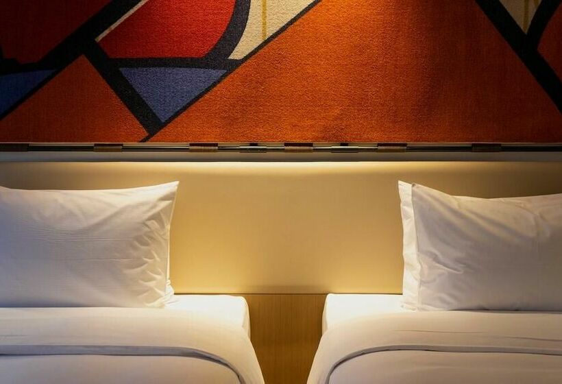 اتاق لوکس, Hilton Garden Inn Xiamen Bailuzhou Park