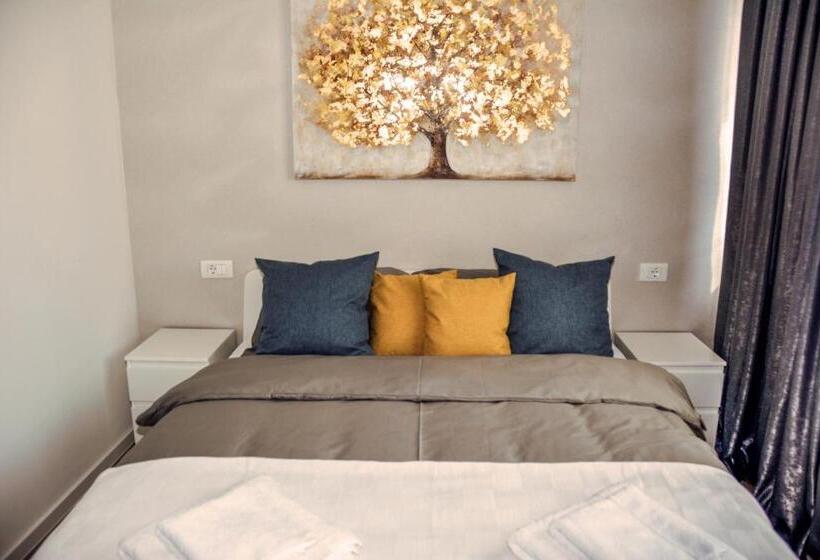 اتاق سوپریور, Morea