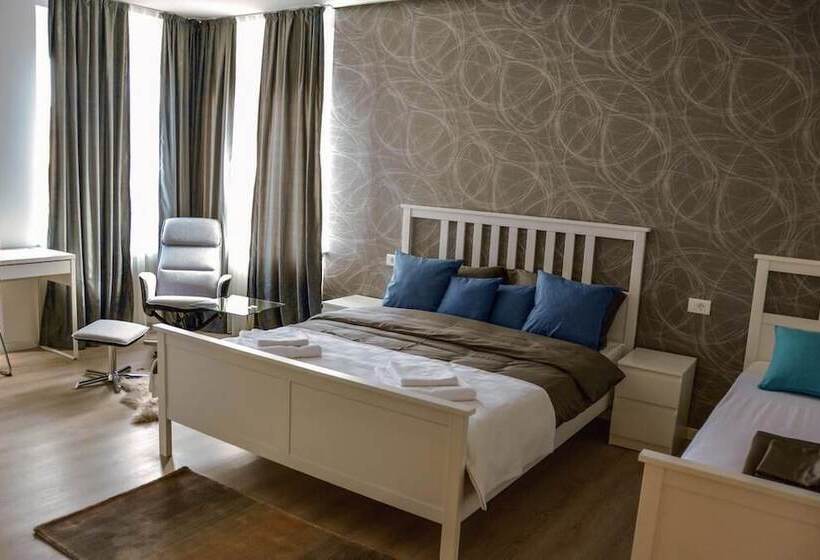 اتاق سوپریور سه تخته, Morea