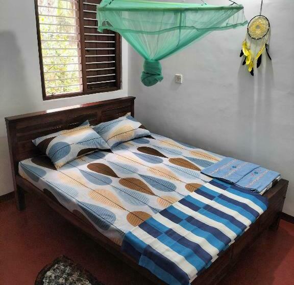 Standard Room, The White House