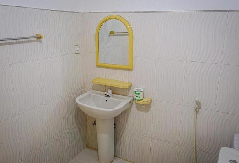 Standard Room, The White House